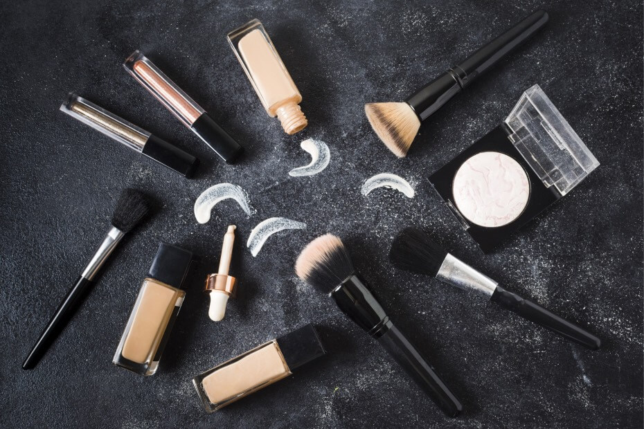 Foriu da la recomendación de que es importante elegir los productos de maquillaje que se adapten mejor a tu piel.