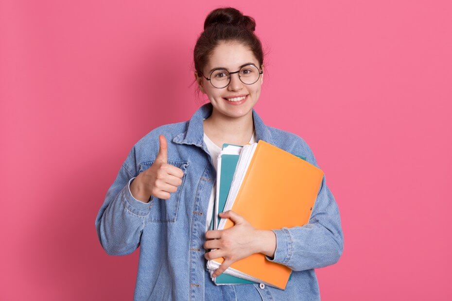 Foriu te comparte una rutina fácil de belleza para que estés lista en 15 minutos para la escuela.
