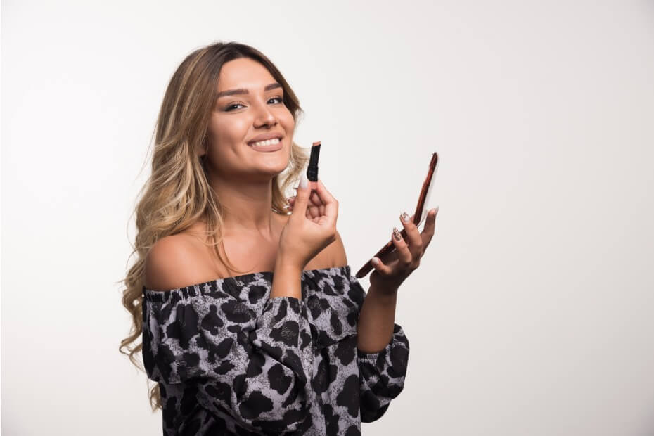 En Foriu somos expertos en maquillaje.